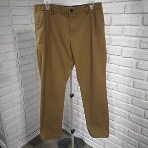 Old Navy Men's Size 34/30 Athletic Taper Built In Flex Casual Pants